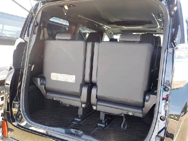 TOYOTA VELLFIRE 2017 Image 27