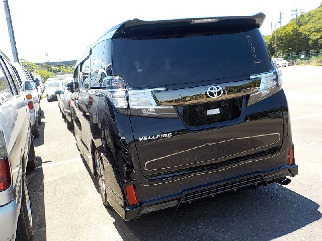 TOYOTA VELLFIRE 2017 Image 31