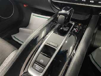 HONDA VEZEL 2019 Image 23