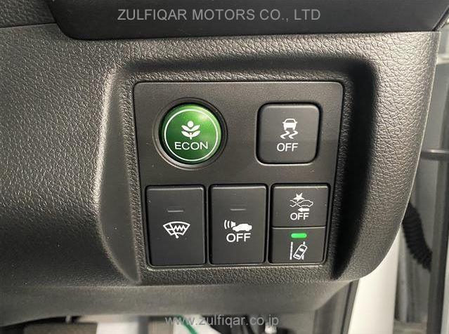 HONDA VEZEL 2019 Image 6