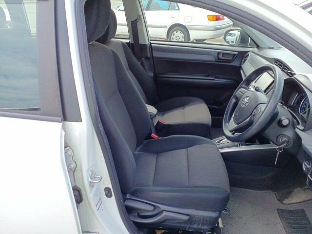 TOYOTA COROLLA FIELDER 2015 Image 25