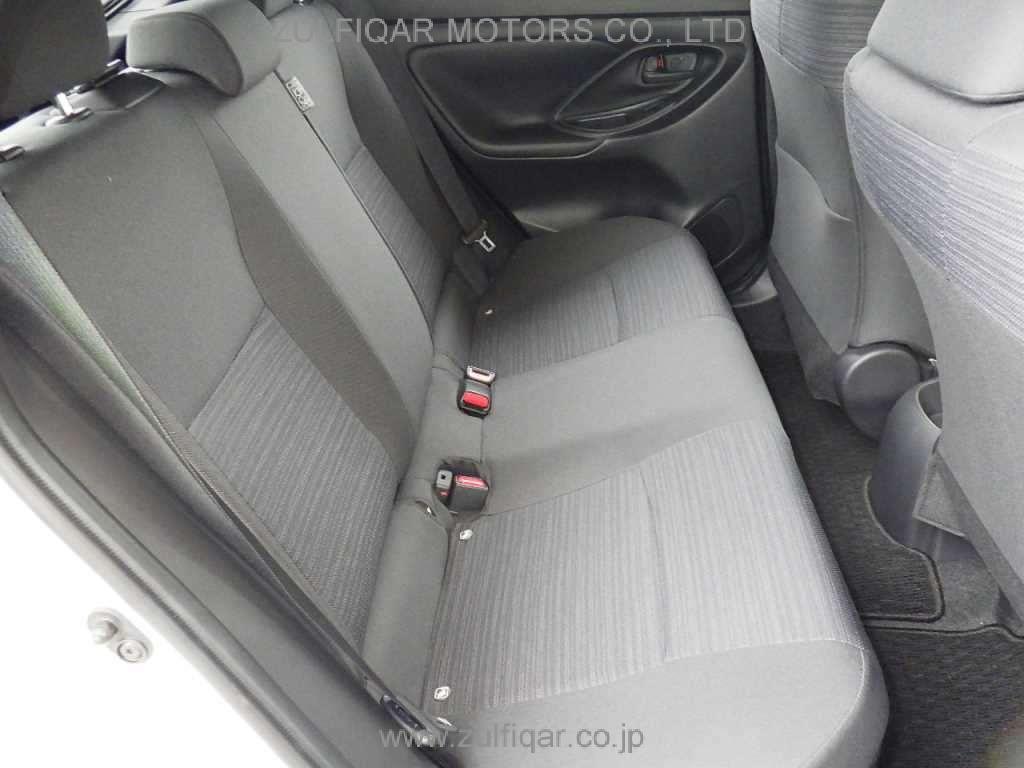 TOYOTA YARIS 2021 Image 10