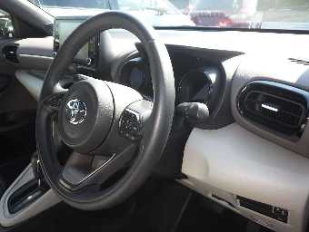 TOYOTA YARIS 2020 Image 7