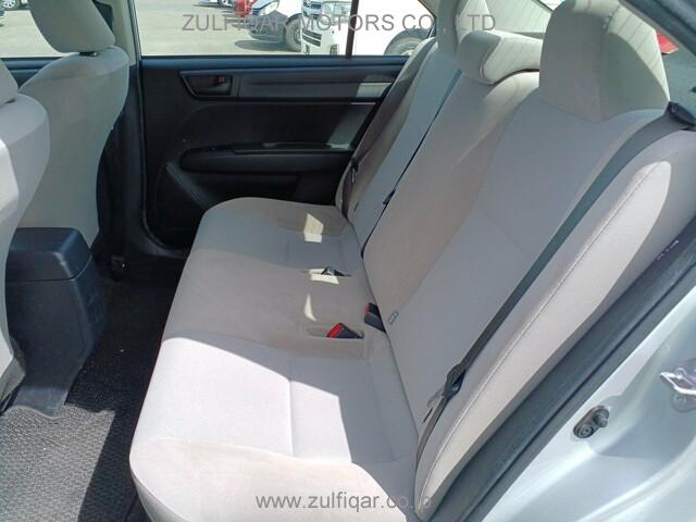 TOYOTA COROLLA AXIO 2015 Image 12