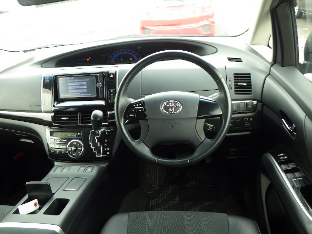 TOYOTA ESTIMA HYBRID 2014 Image 20