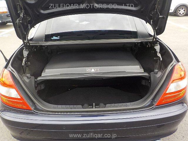 MERCEDES BENZ SLK CLASS 2005 Image 9