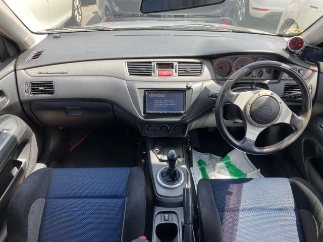 MITSUBISHI LANCER 2001 Image 28