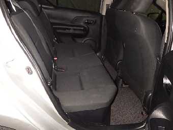 TOYOTA AQUA 2017 Image 5