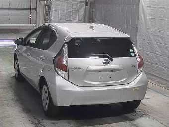 TOYOTA AQUA 2017 Image 7