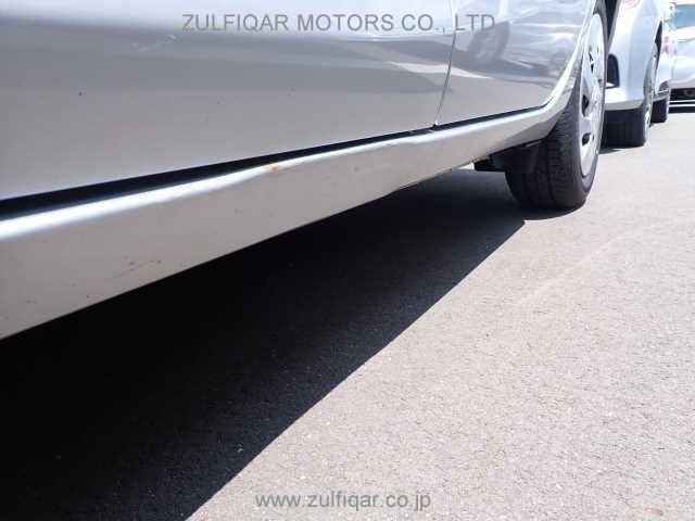 TOYOTA AQUA 2017 Image 7