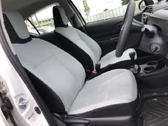 TOYOTA AQUA 2017 Image 8