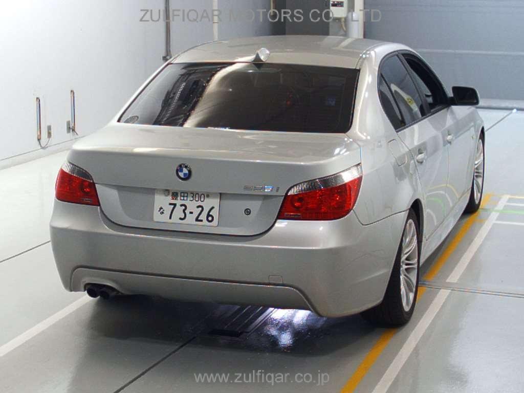 BMW 5 SERIES 2006 Image 2