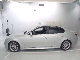 BMW 5 SERIES 2006 Image 4