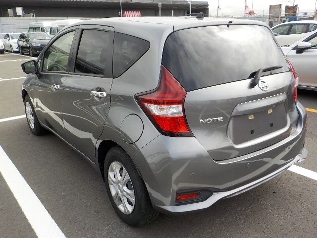 NISSAN NOTE 2018 Image 23