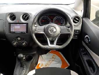 NISSAN NOTE 2018 Image 7