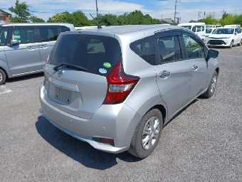 NISSAN NOTE 2017 Image 2