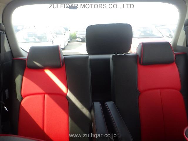 TOYOTA ALPHARD 2018 Image 12