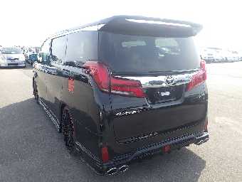 TOYOTA ALPHARD 2018 Image 16