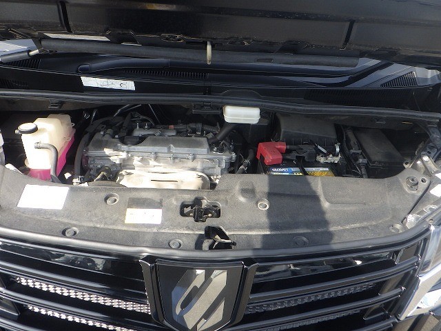 TOYOTA ALPHARD 2018 Image 25