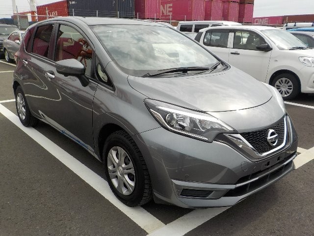 NISSAN NOTE 2018 Image 21