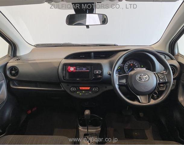 TOYOTA VITZ 2018 Image 3