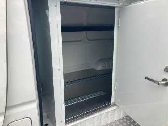 TOYOTA HIACE 2016 Image 13