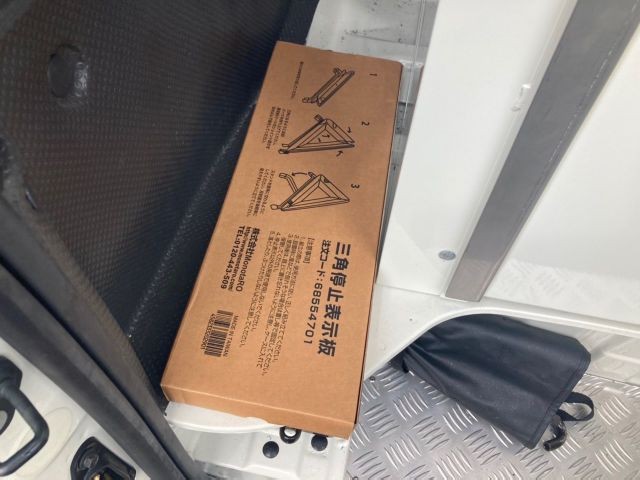 TOYOTA HIACE 2016 Image 22