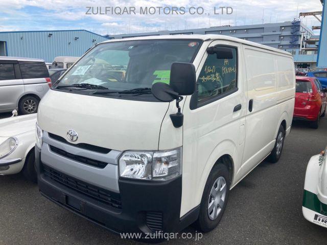 TOYOTA HIACE 2016 Image 4