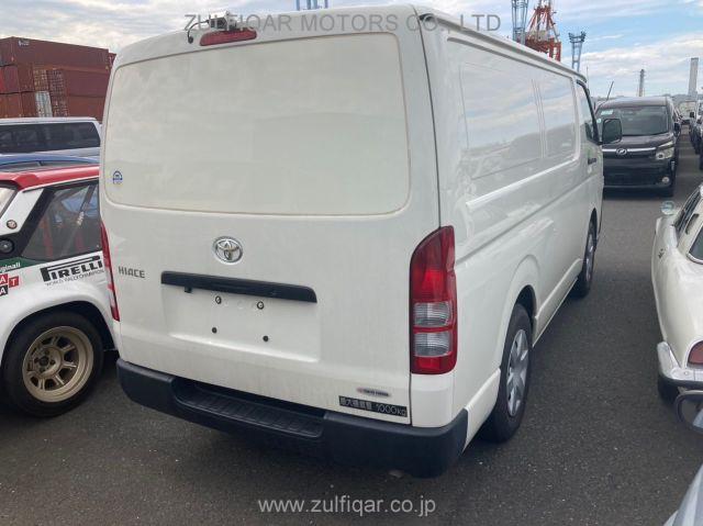 TOYOTA HIACE 2016 Image 6