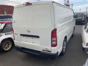 TOYOTA HIACE 2016 Image 6