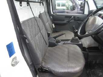 MAZDA SCRUM TRUCK 2010 Image 12