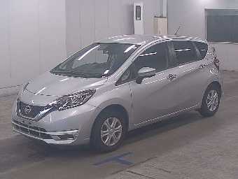 NISSAN NOTE 2018 Image 4