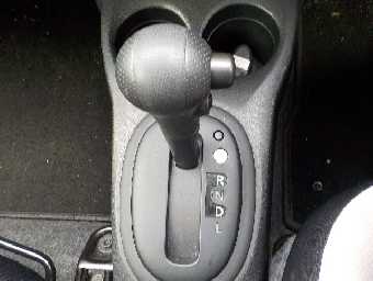 NISSAN NOTE 2018 Image 9