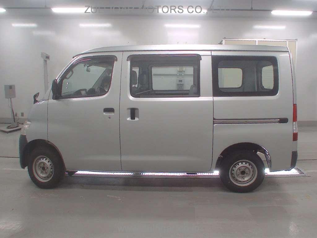 TOYOTA TOWNACE 2017 Image 4