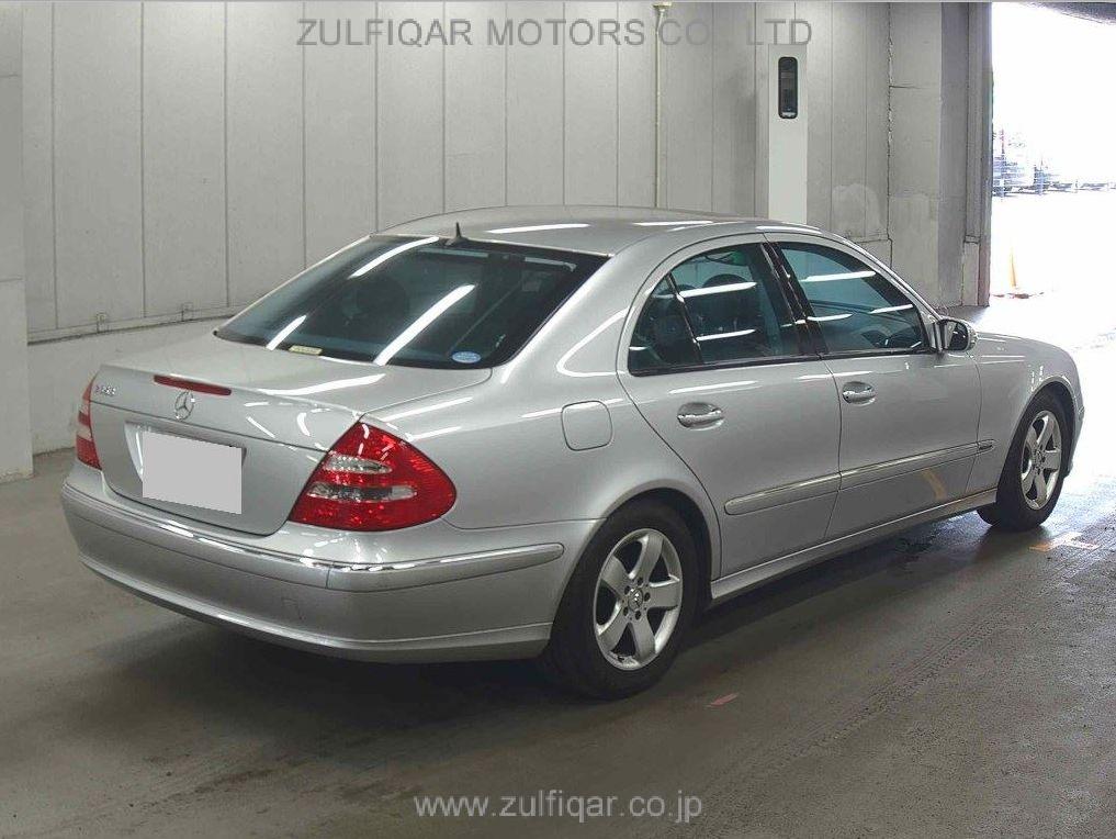 MERCEDES BENZ E CLASS 2006 Image 5