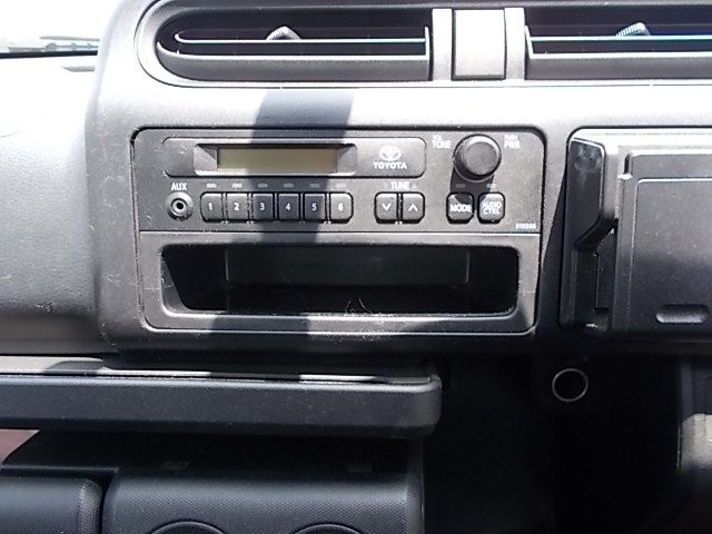 TOYOTA PROBOX 2017 Image 19