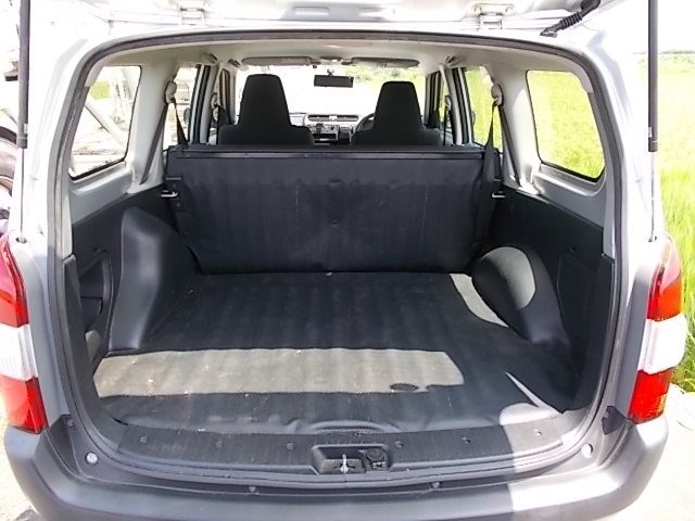 TOYOTA PROBOX 2017 Image 24