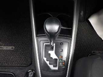 TOYOTA COROLLA FIELDER 2013 Image 12