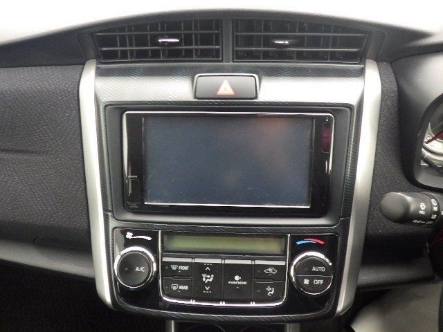 TOYOTA COROLLA FIELDER 2013 Image 20