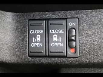 HONDA STEPWGN SPADA 2017 Image 25