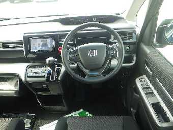 HONDA STEPWGN SPADA 2017 Image 32