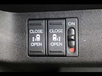 HONDA STEPWGN SPADA 2017 Image 5