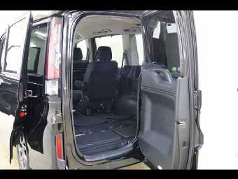 HONDA STEPWGN SPADA 2017 Image 10