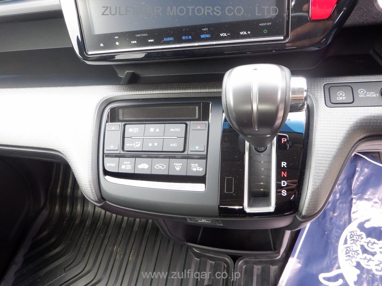 HONDA STEPWGN SPADA 2017 Image 12