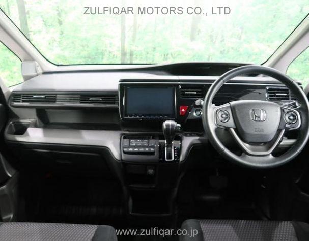 HONDA STEPWGN SPADA 2017 Image 3