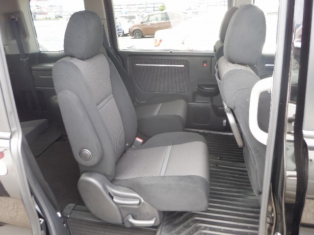 HONDA STEPWGN SPADA 2017 Image 21