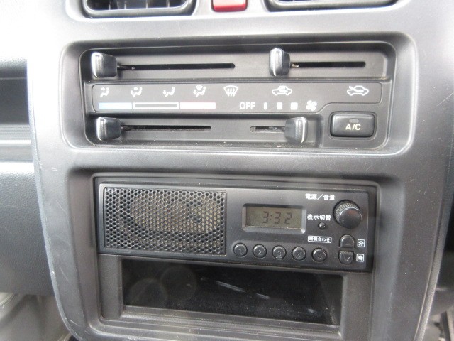 SUZUKI CARRY TRUCK 2004 Image 20