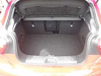 MERCEDES BENZ A CLASS 2017 Image 15