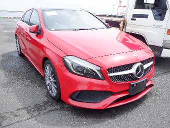 MERCEDES BENZ A CLASS 2017 Image 16