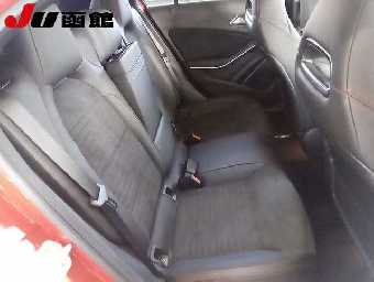 MERCEDES BENZ A CLASS 2017 Image 7